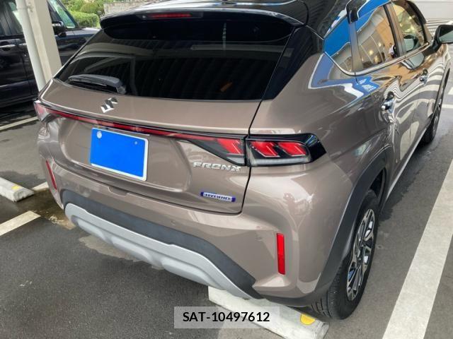 Suzuki Fronx 2025-02 8829206-2