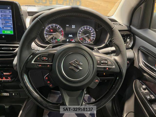 Suzuki Fronx 2025-09 8829207-10