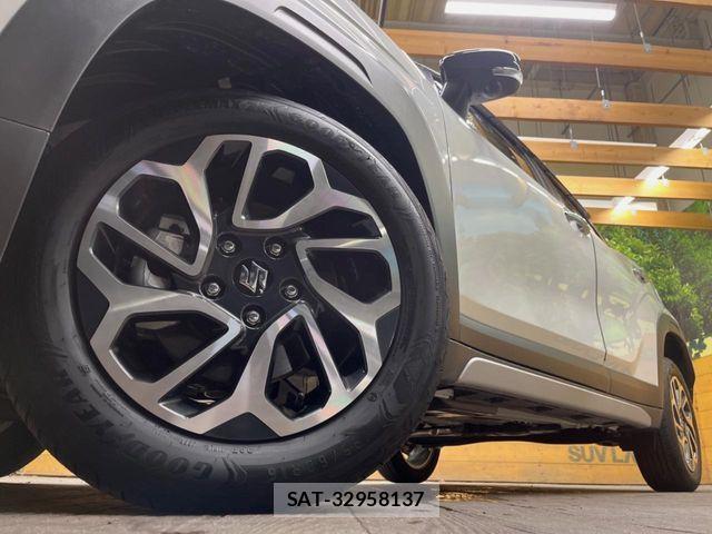 Suzuki Fronx 2025-09 8829207-12