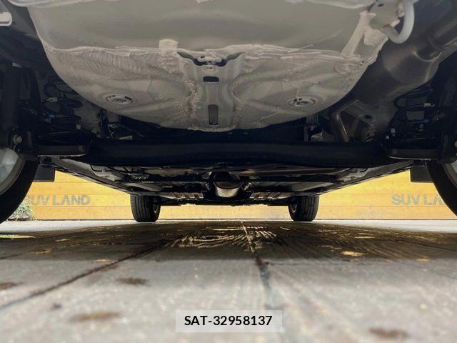 Suzuki Fronx 2025-09 8829207-18