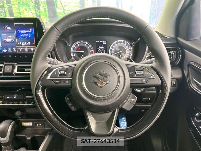 Suzuki Fronx 2025-09 8849154-10