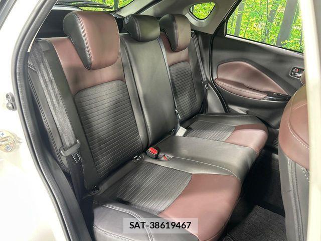Suzuki Fronx 2024-10 8879905-10