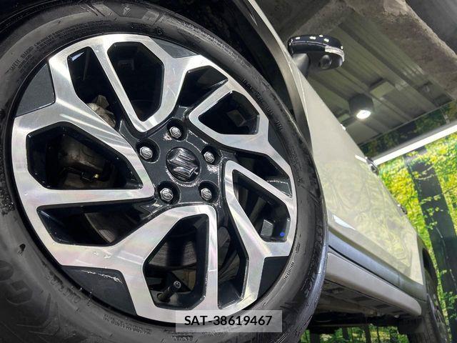 Suzuki Fronx 2024-10 8879905-13