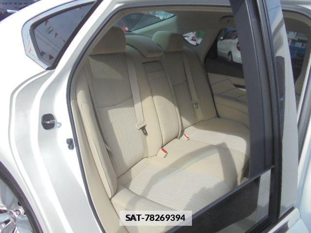 Nissan FUGA 2012-03 618379-16