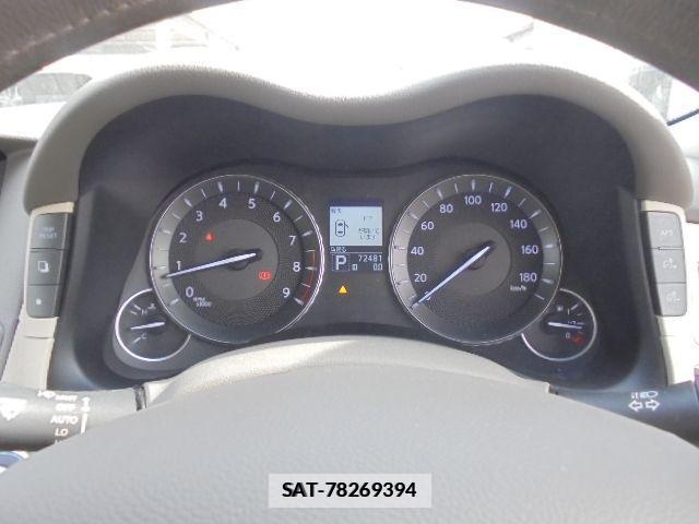 Nissan FUGA 2012-03 618379-18