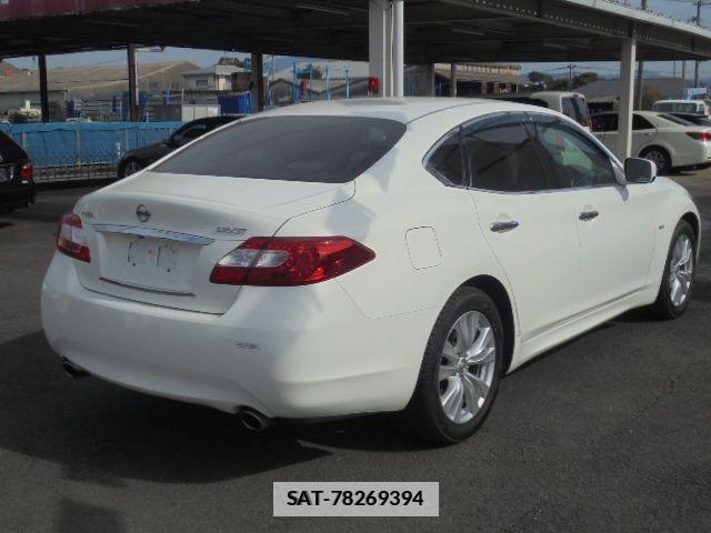 Nissan FUGA 2012-03 618379-2