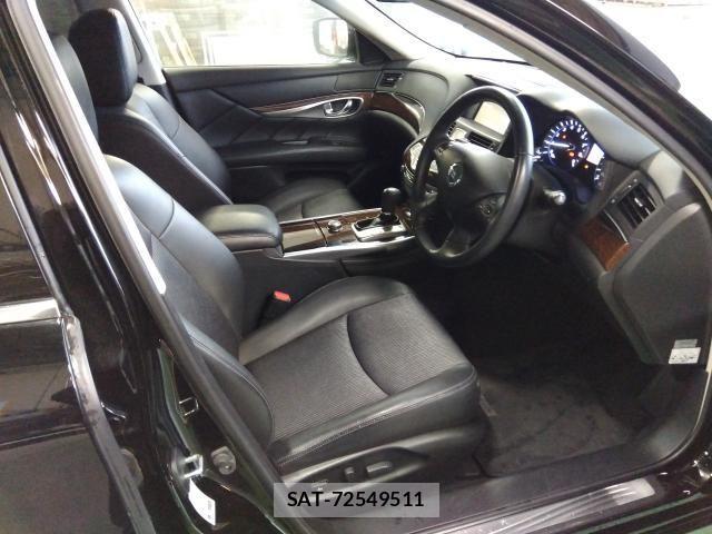 Nissan FUGA 2014-02 812702-2