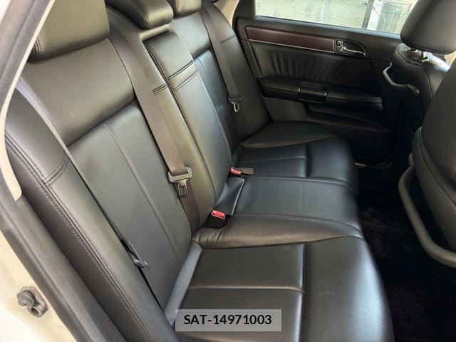 Nissan FUGA 2008-03 883109-26