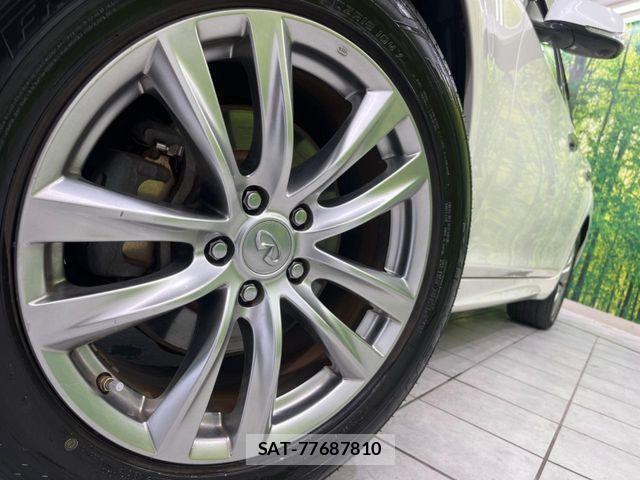 Nissan FUGA 2017-02 987972-12