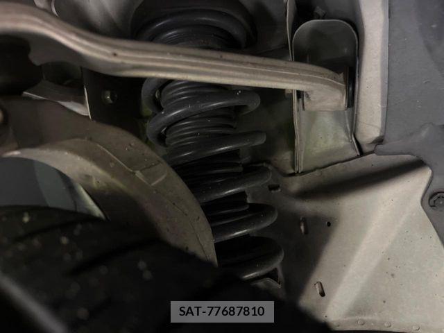 Nissan FUGA 2017-02 987972-19