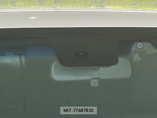Nissan FUGA 2017-02 987972-2