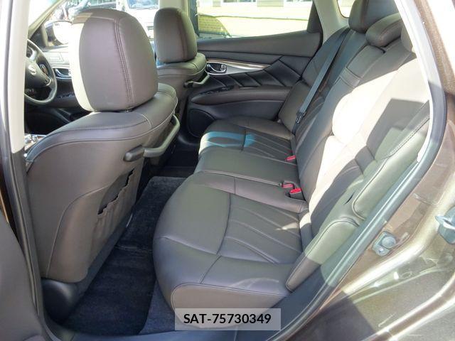 Nissan FUGA 2020-10 2009229-11