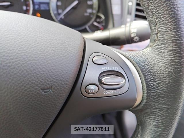 Nissan FUGA 2017-08 2099482-15