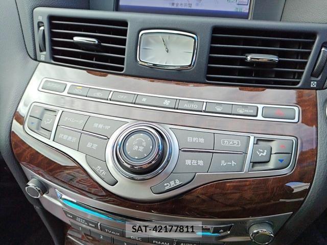 Nissan FUGA 2017-08 2099482-18