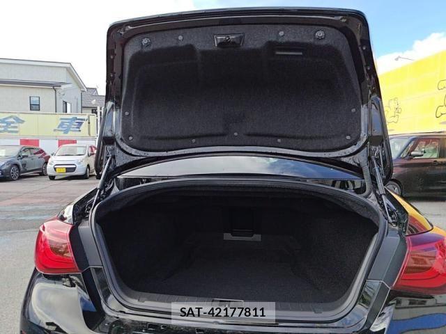 Nissan FUGA 2017-08 2099482-26