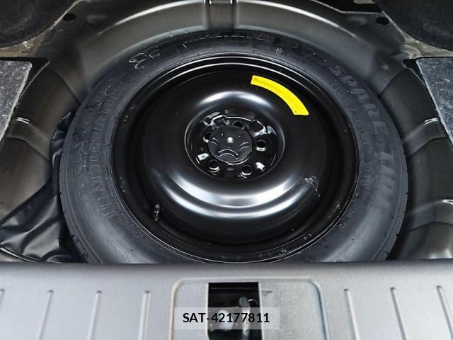 Nissan FUGA 2017-08 2099482-29