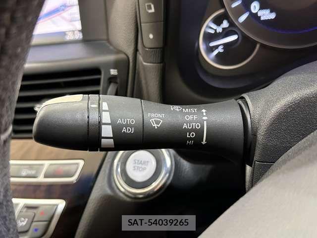 Nissan FUGA 2009-12 2727849-14