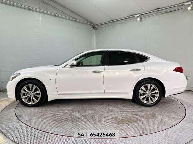 Nissan FUGA 2013-10 3065309-7