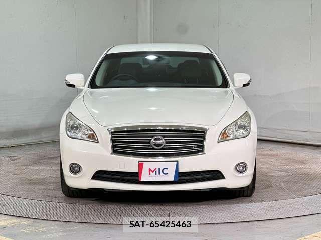 Nissan FUGA 2013-10 3065309-1