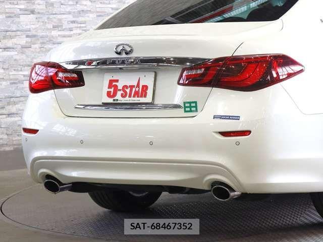 Nissan FUGA 2018-03 3374089-17