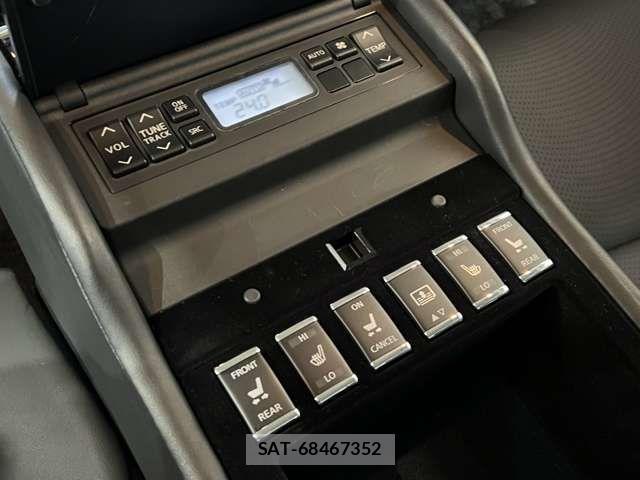 Nissan FUGA 2018-03 3374089-8