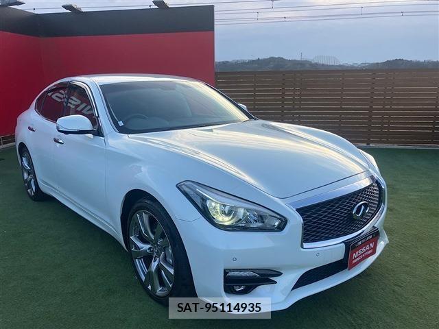 Nissan FUGA 2015-03 3832746-22