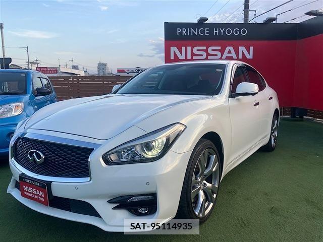 Nissan FUGA 2015-03 3832746-25