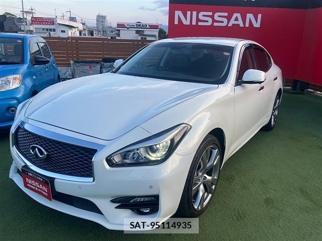 Nissan FUGA 2015-03 3832746-26