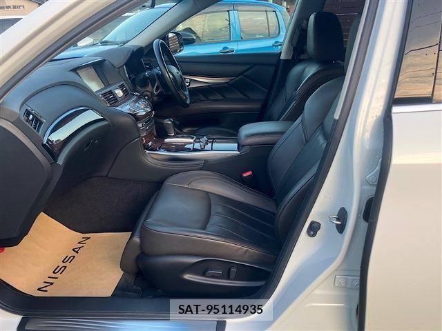 Nissan FUGA 2015-03 3832746-28