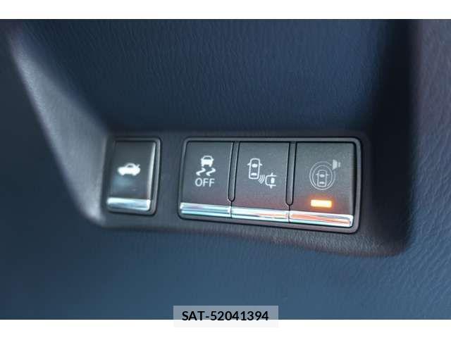 Nissan FUGA 2015-07 4753793-15