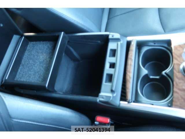 Nissan FUGA 2015-07 4753793-19