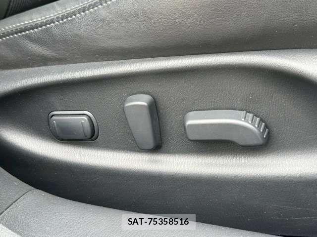 Nissan FUGA 2015-06 4943632-8