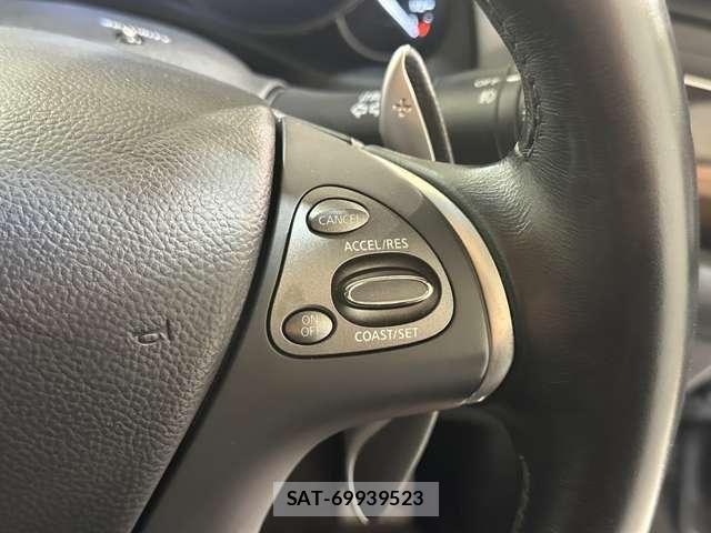 Nissan FUGA 2011-08 4943637-16