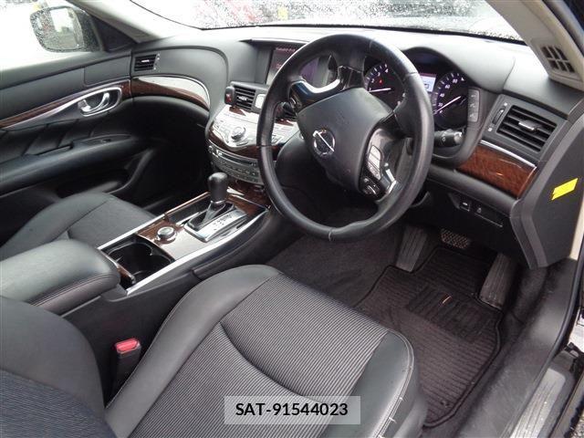 Nissan FUGA 2009-11 6244214-18
