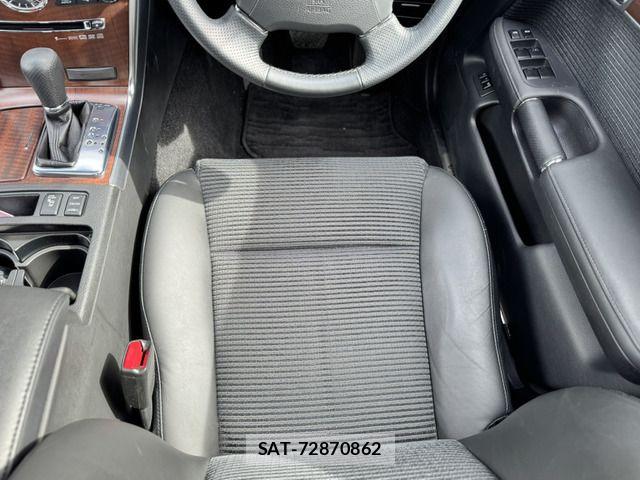 Nissan FUGA 2008-10 6498042-9