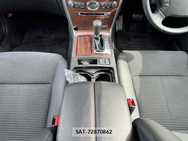 Nissan FUGA 2008-10 6498042-10