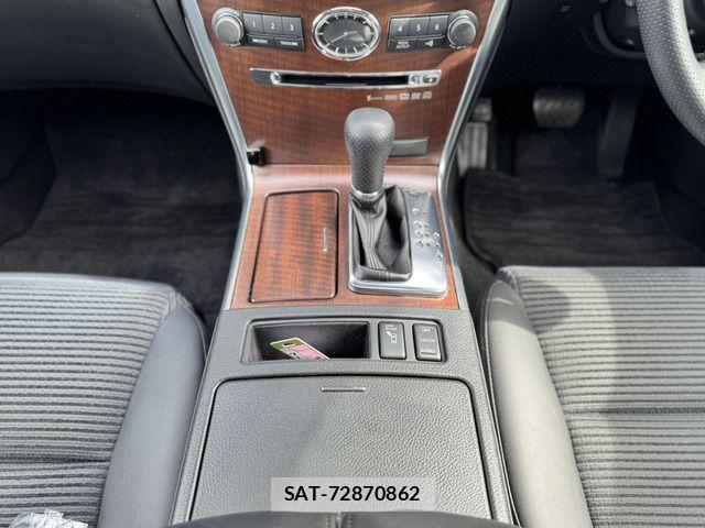 Nissan FUGA 2008-10 6498042-14