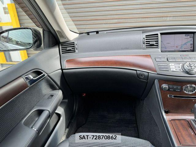 Nissan FUGA 2008-10 6498042-6