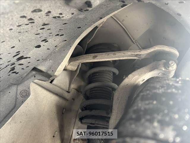 Nissan FUGA 2010-01 6612049-14