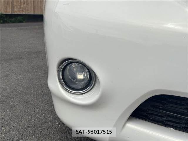 Nissan FUGA 2010-01 6612049-25