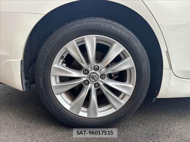 Nissan FUGA 2010-01 6612049-28
