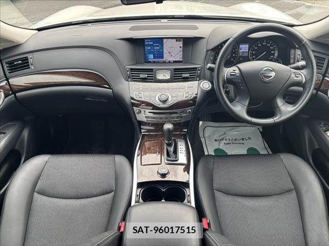 Nissan FUGA 2010-01 6612049-2