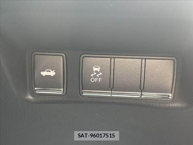 Nissan FUGA 2010-01 6612049-6
