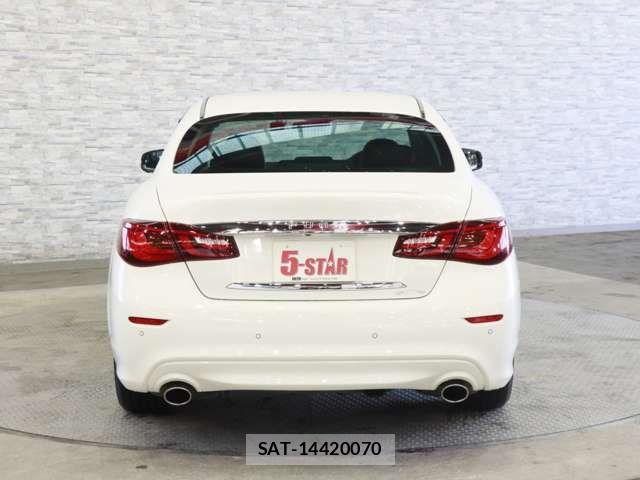 Nissan FUGA 2015-03 6676060-14
