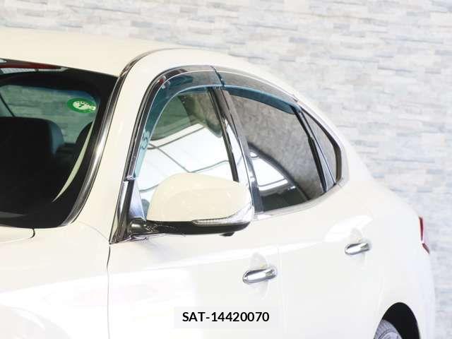 Nissan FUGA 2015-03 6676060-17