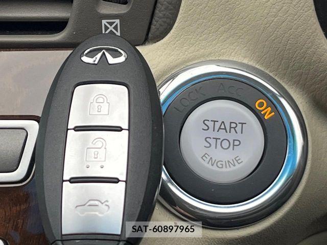 Nissan FUGA 2017-05 6716200-8
