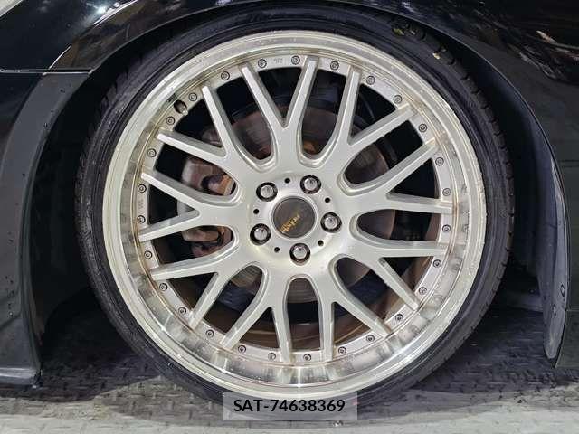 Nissan FUGA 2011-03 6815041-5