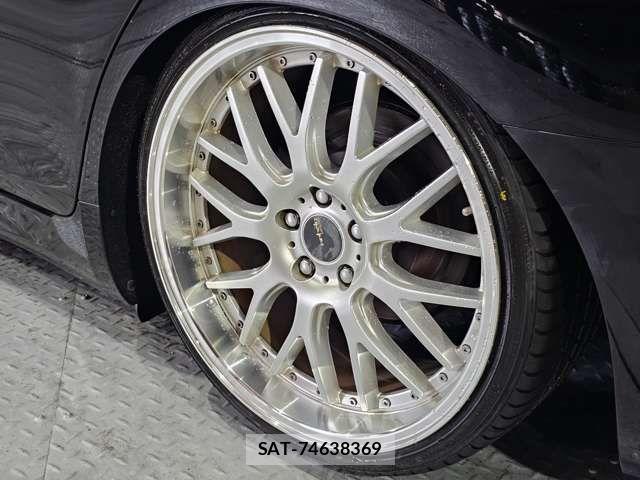 Nissan FUGA 2011-03 6815041-6