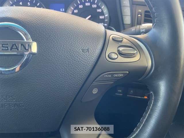 Nissan FUGA 2014-07 6905726-12
