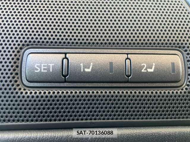 Nissan FUGA 2014-07 6905726-17